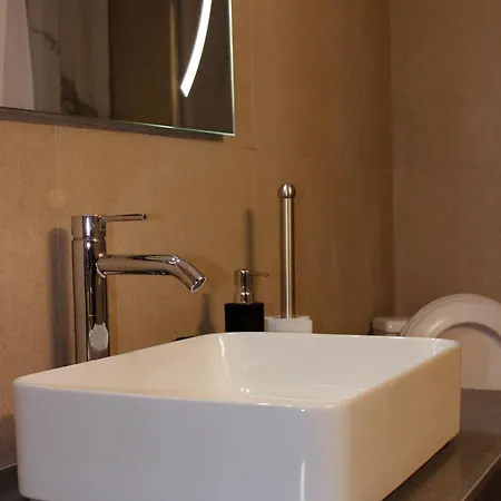 Theurbanloft *
