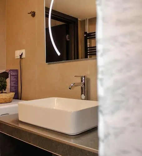 Theurbanloft Apartment *